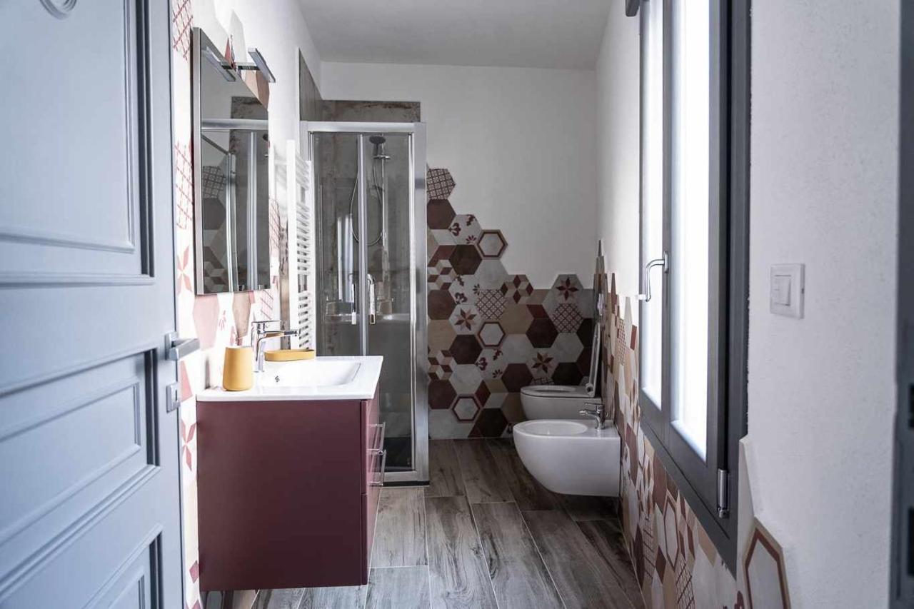 Domo Orise Alloggio In Pieno Centro Orosei Exterior foto
